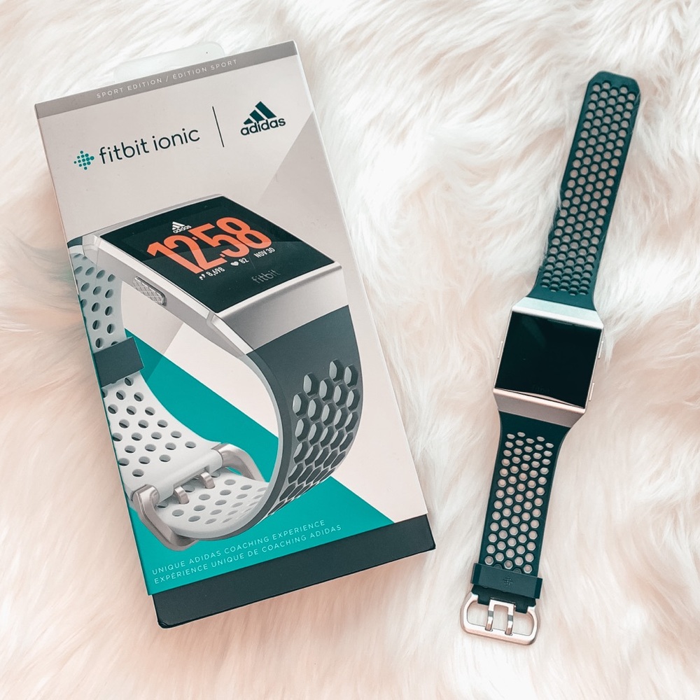 Fitbit Ionic Adidas Edition